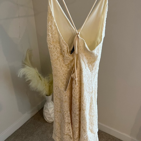 Cream dress made by aqua - Picture 3 of 5